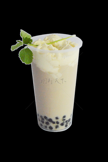 黑糖珍珠冰淇淋鲜奶茶薄荷叶点缀